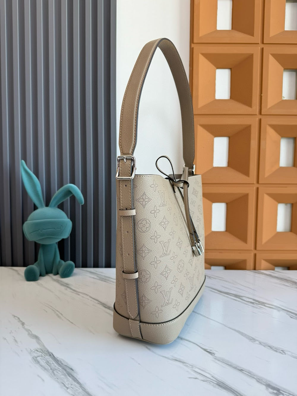 Anum Bags LVn Luxury Bag --81031