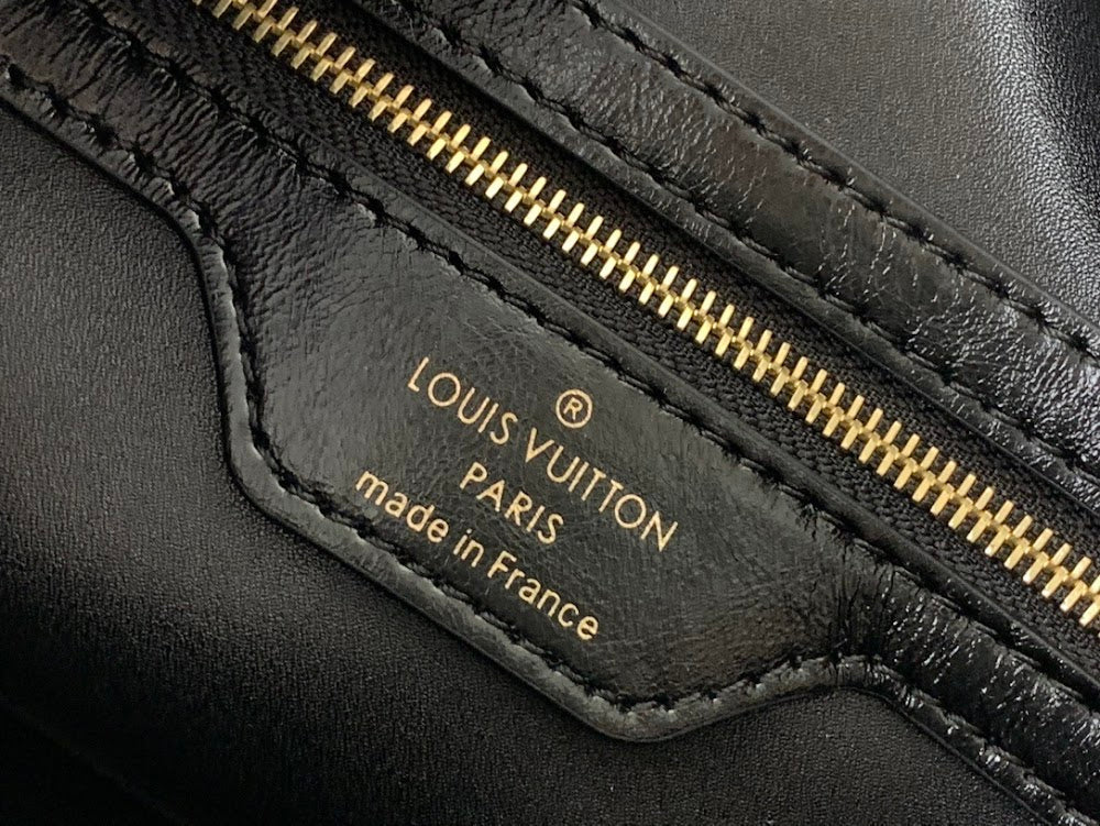 Anum Bags ln Luxury Bag --56529