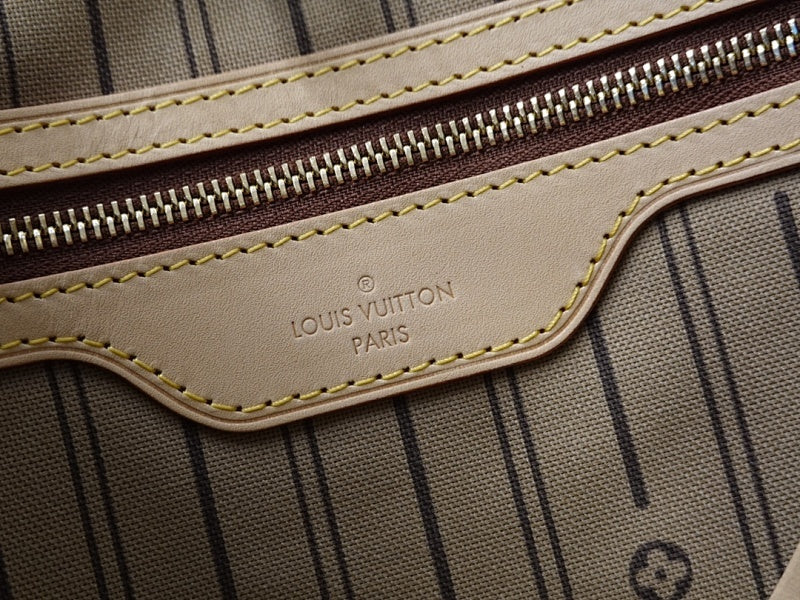 Anum Bags ln Luxury Bag --60247