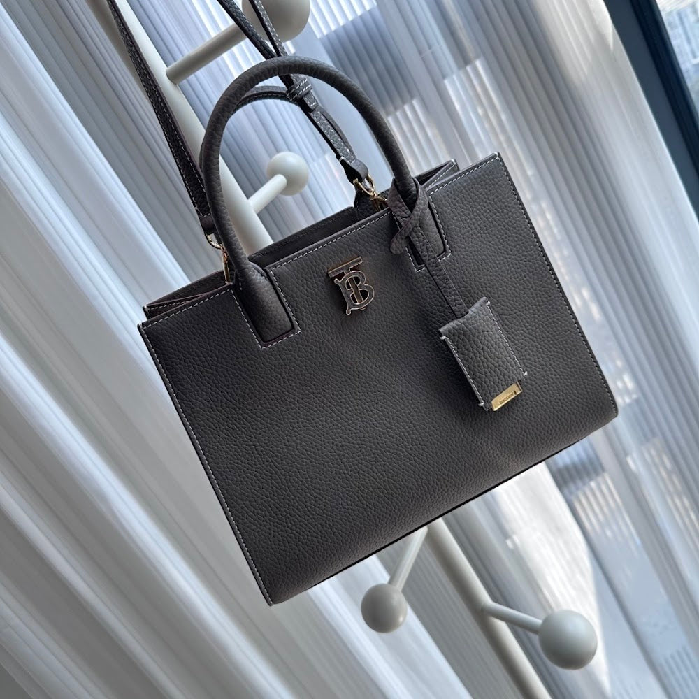 Ezyycart Bags Burberryn Luxury Bag --91706