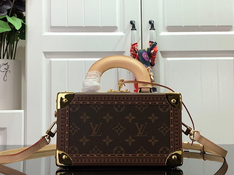 Anum Bags ln Luxury Bag --56358