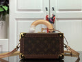 Anum Bags ln Luxury Bag --56358