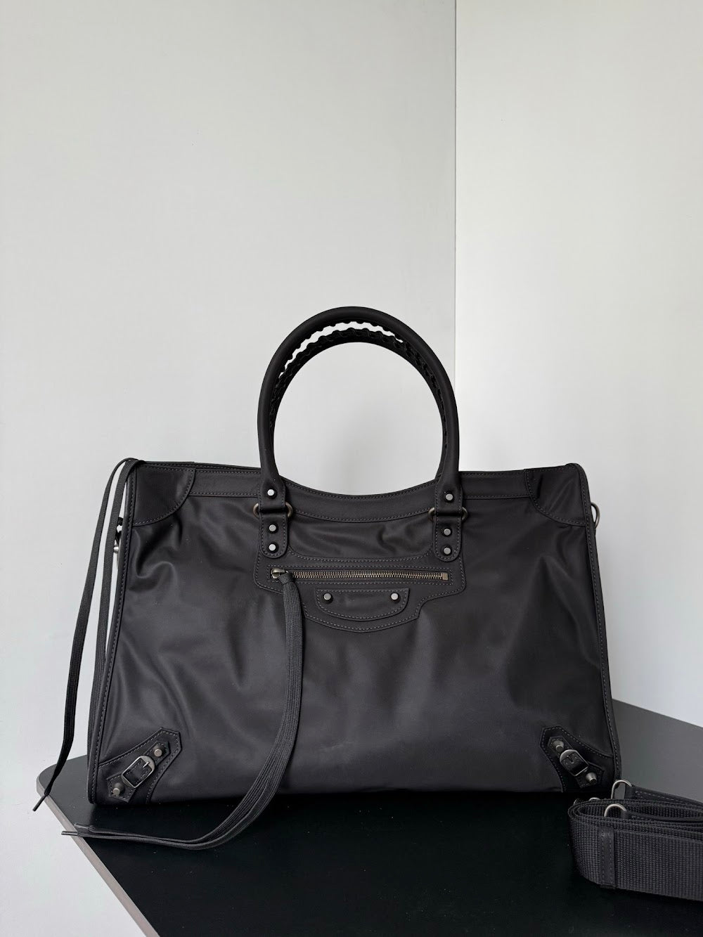 Ezyycart Bags Balenciaga Luxury Bag --111686