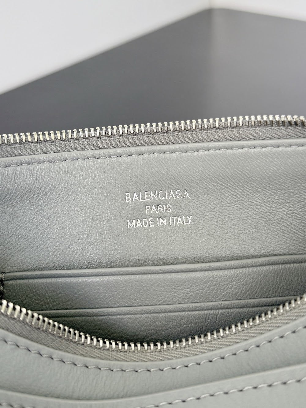 Ezyycart Bags Balenciaga Luxury Bag --111567