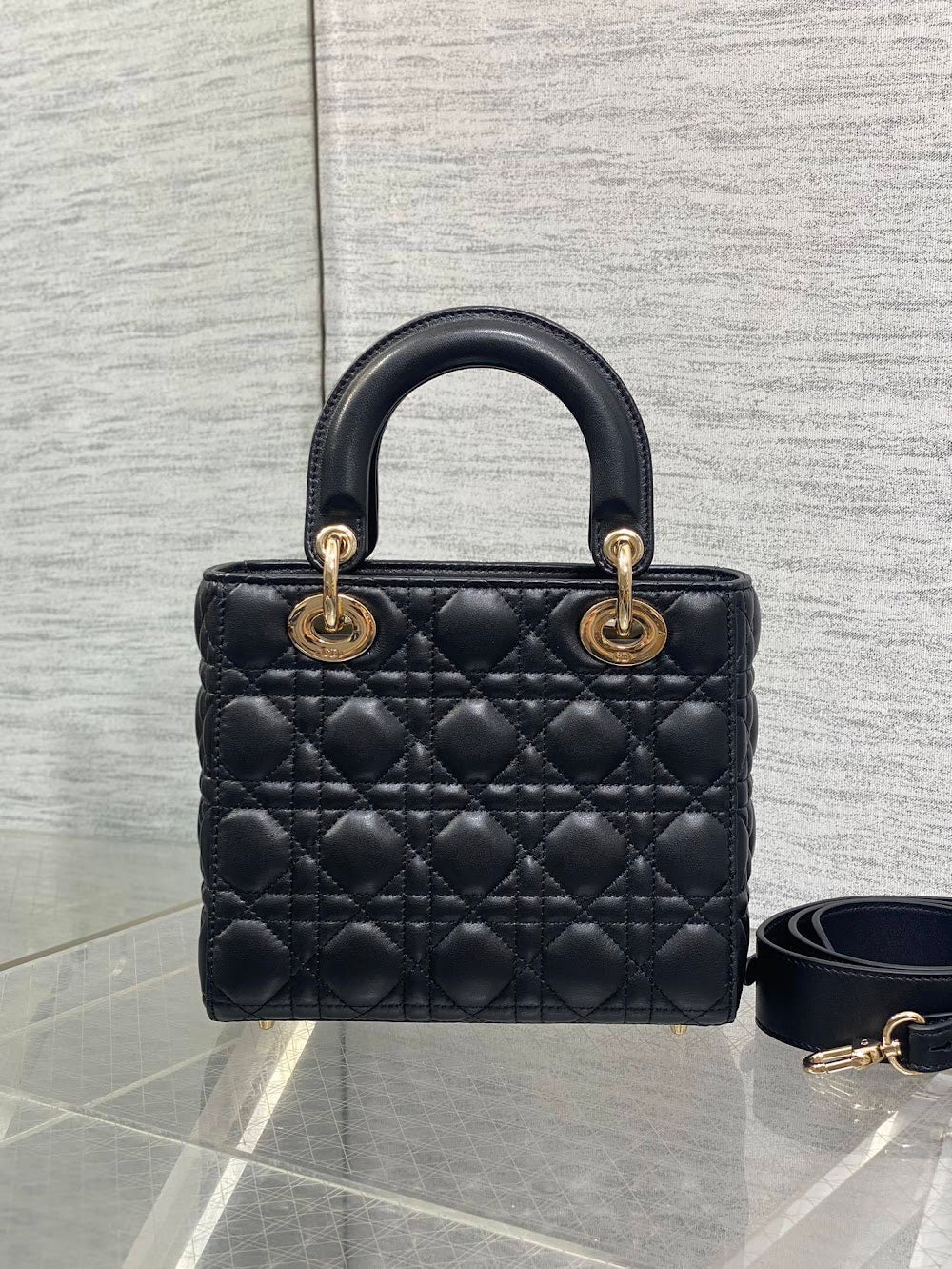 new-designer-premium-bags-nm16901