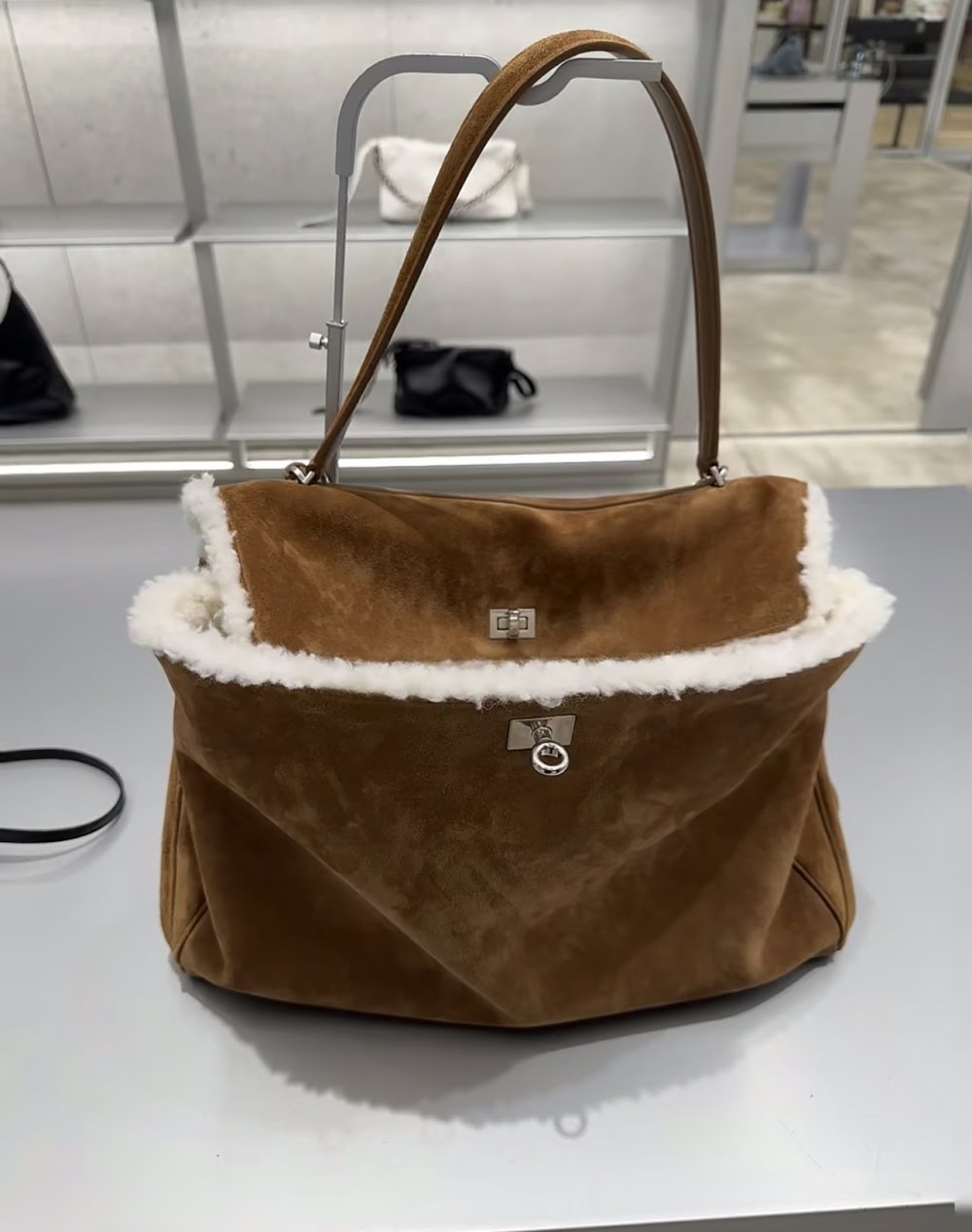 Ezyycart Bags Balenciaga Luxury Bag --110652