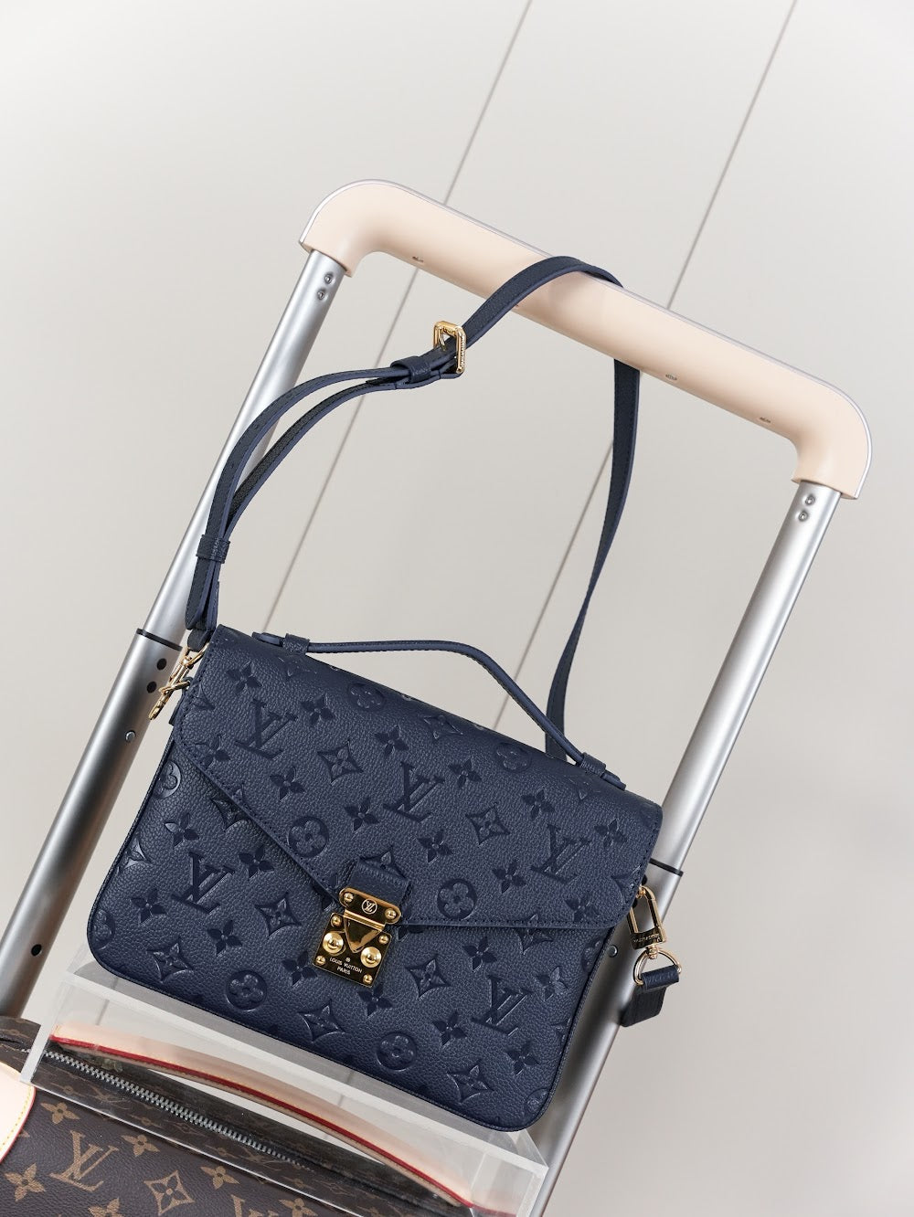 Anum Bags LVn Luxury Bag --80012