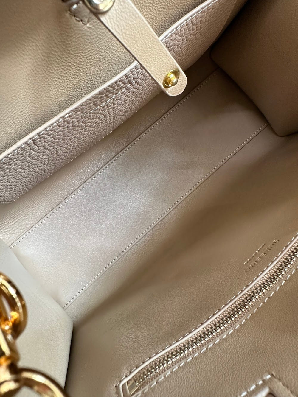 Ezyycart Bags Burberryn Luxury Bag --91810