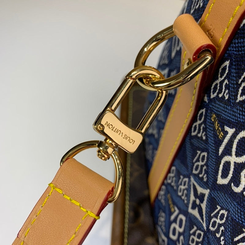 Anum Bags ln Luxury Bag --60001