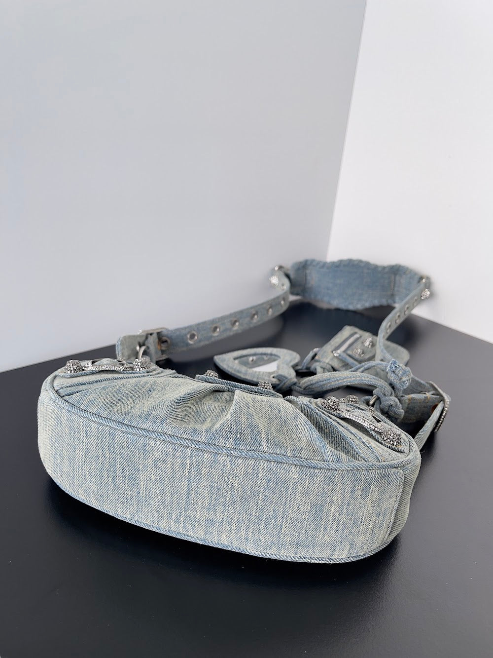 Ezyycart Bags Balenciaga Luxury Bag --111136