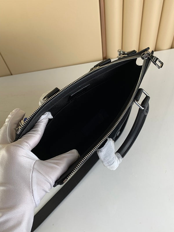 Anum Bags ln Luxury Bag --58838