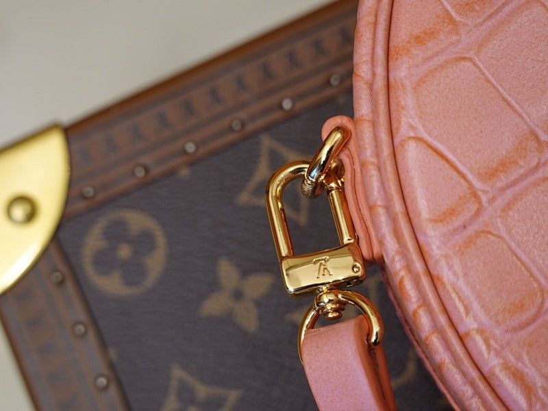 Anum Bags ln Luxury Bag --60218