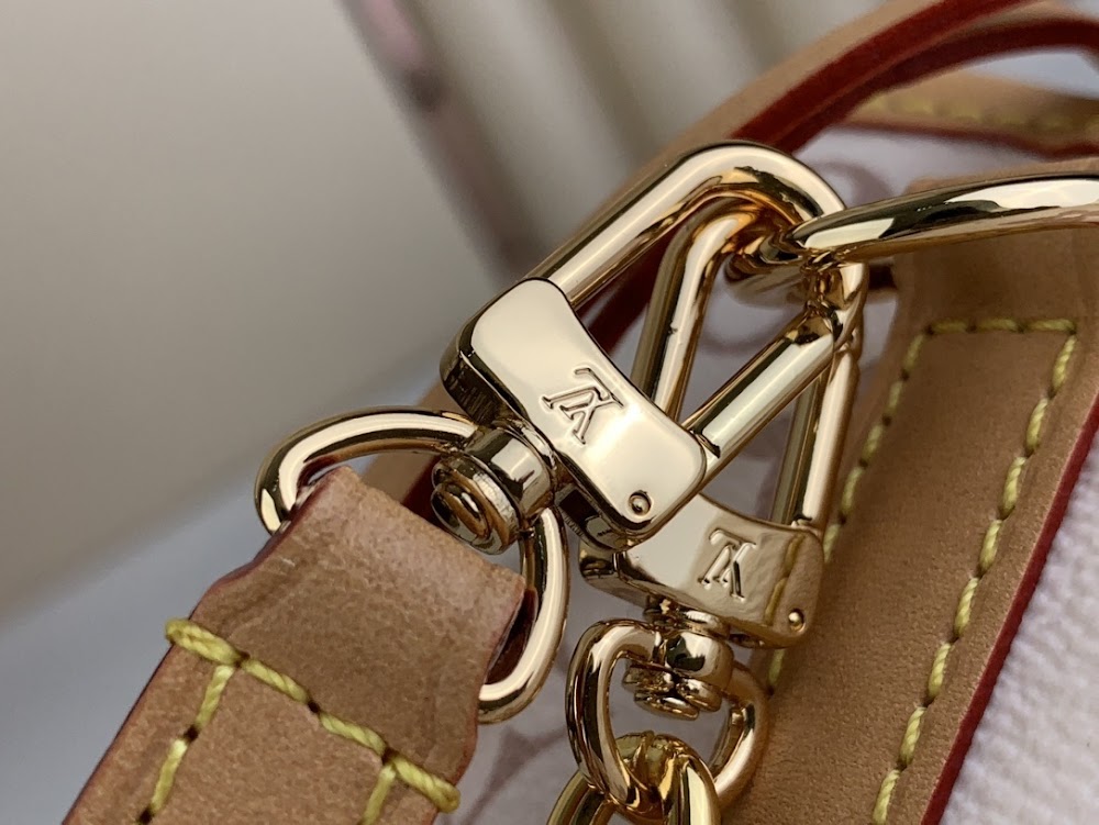 Anum Bags ln Luxury Bag --57782