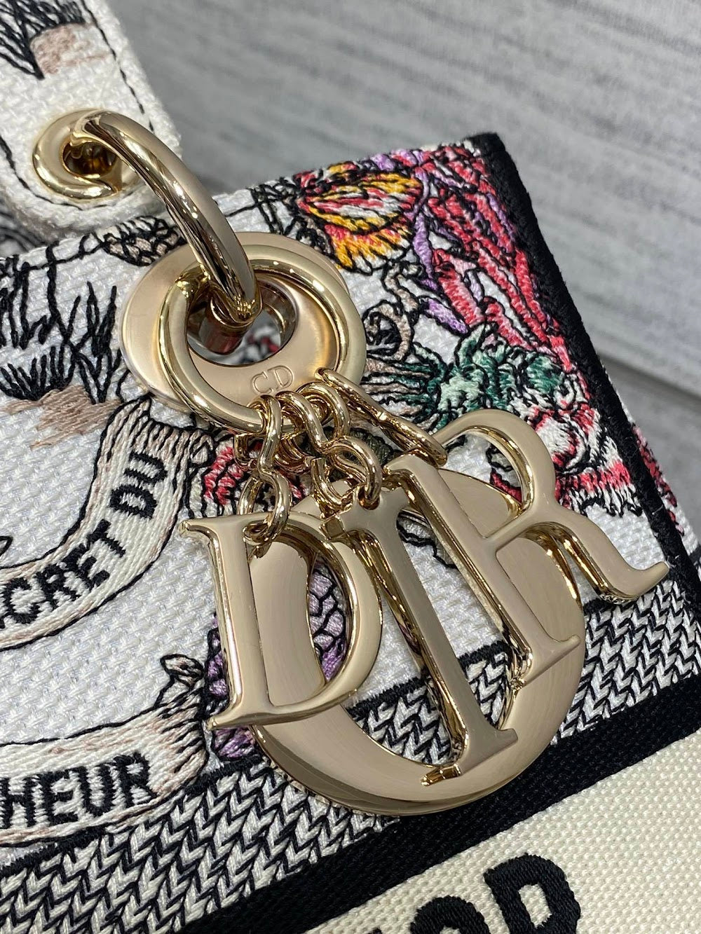 new-designer-premium-bags-nm16306