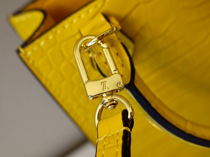 Anum Bags ln Luxury Bag --60251