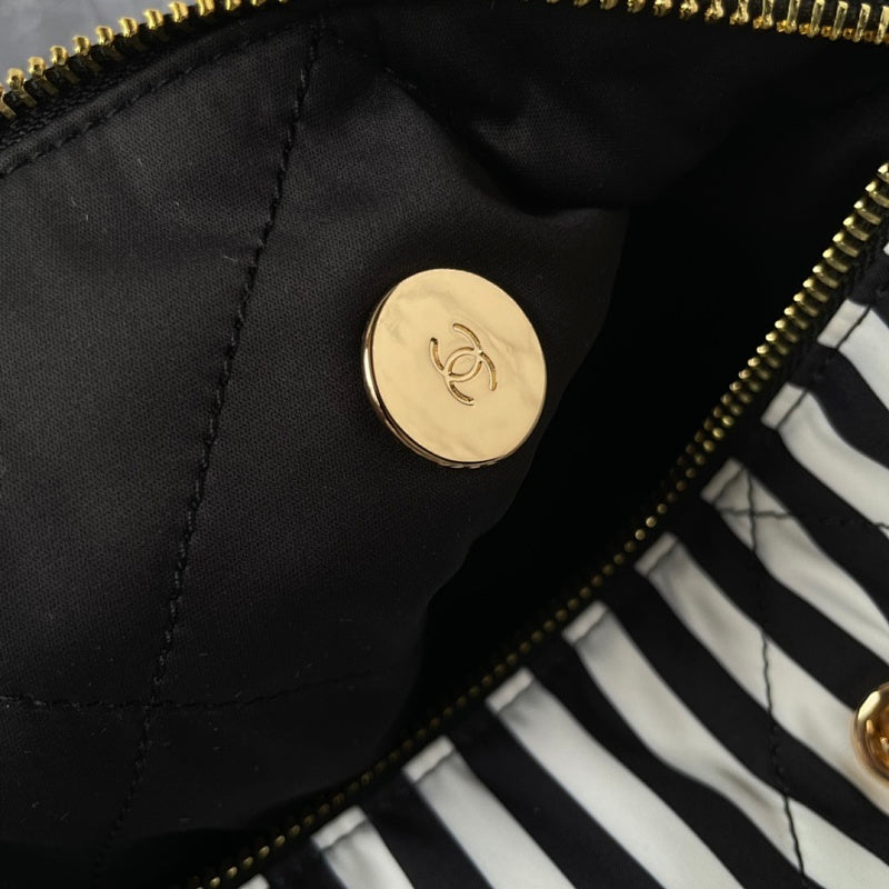 new-designer-premium-bags-nm9401