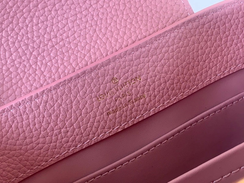 Anum Bags ln Luxury Bag --60650