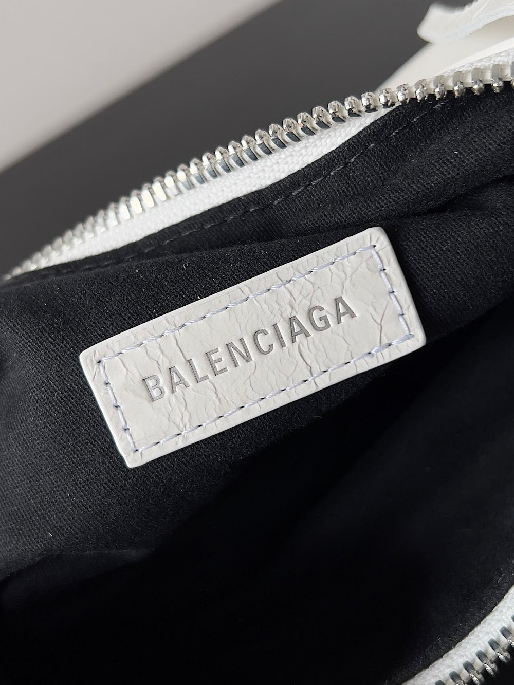 Ezyycart Bags Balenciaga Luxury Bag --111150