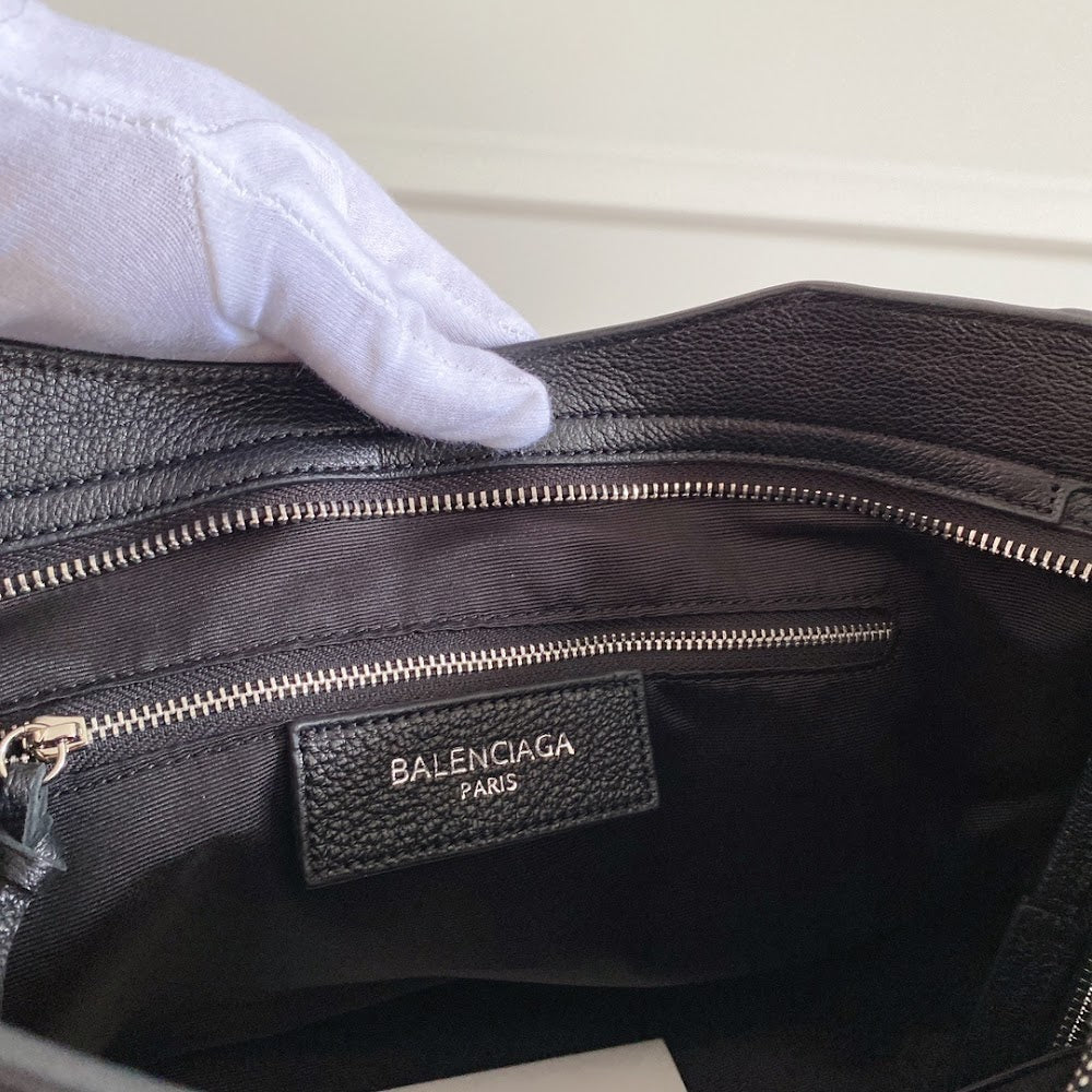Ezyycart Bags Balenciaga Luxury Bag --111804