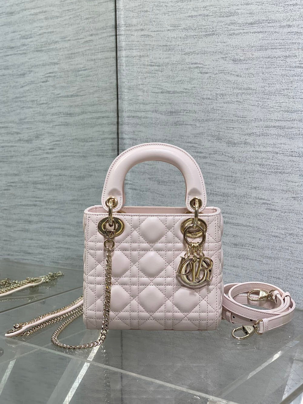 new-designer-premium-bags-nm16363