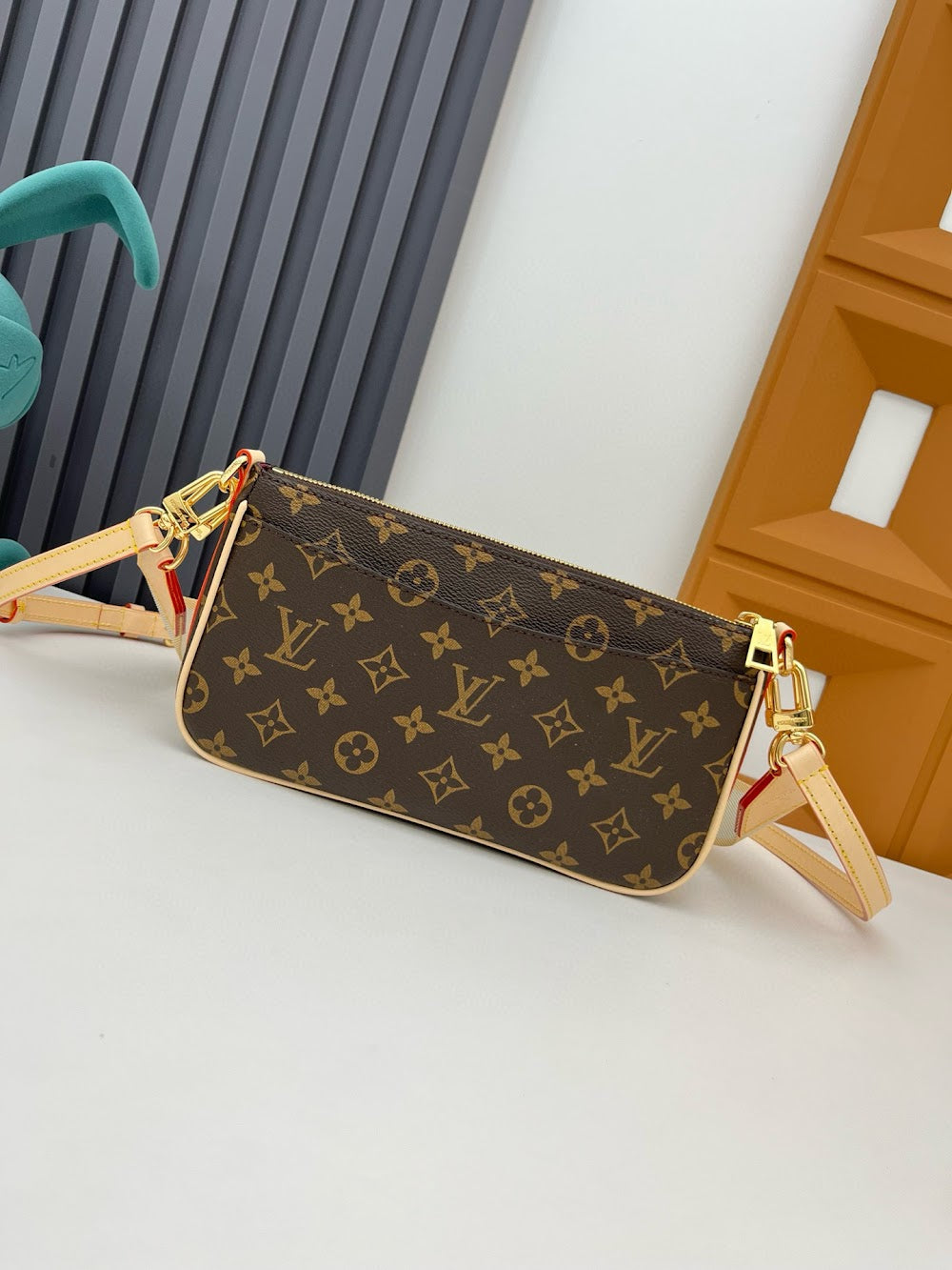 Anum Bags LVn Luxury Bag --80800