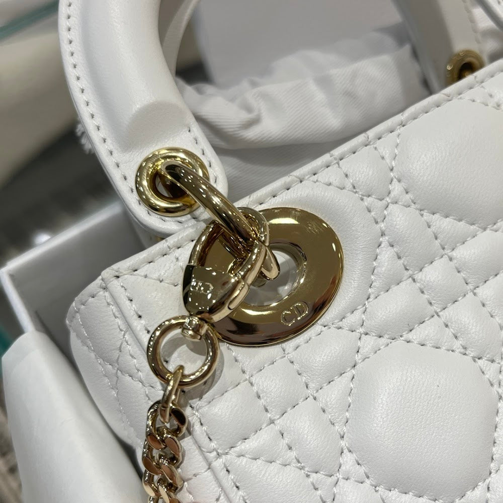 new-luxury-designer-bags-nm16169