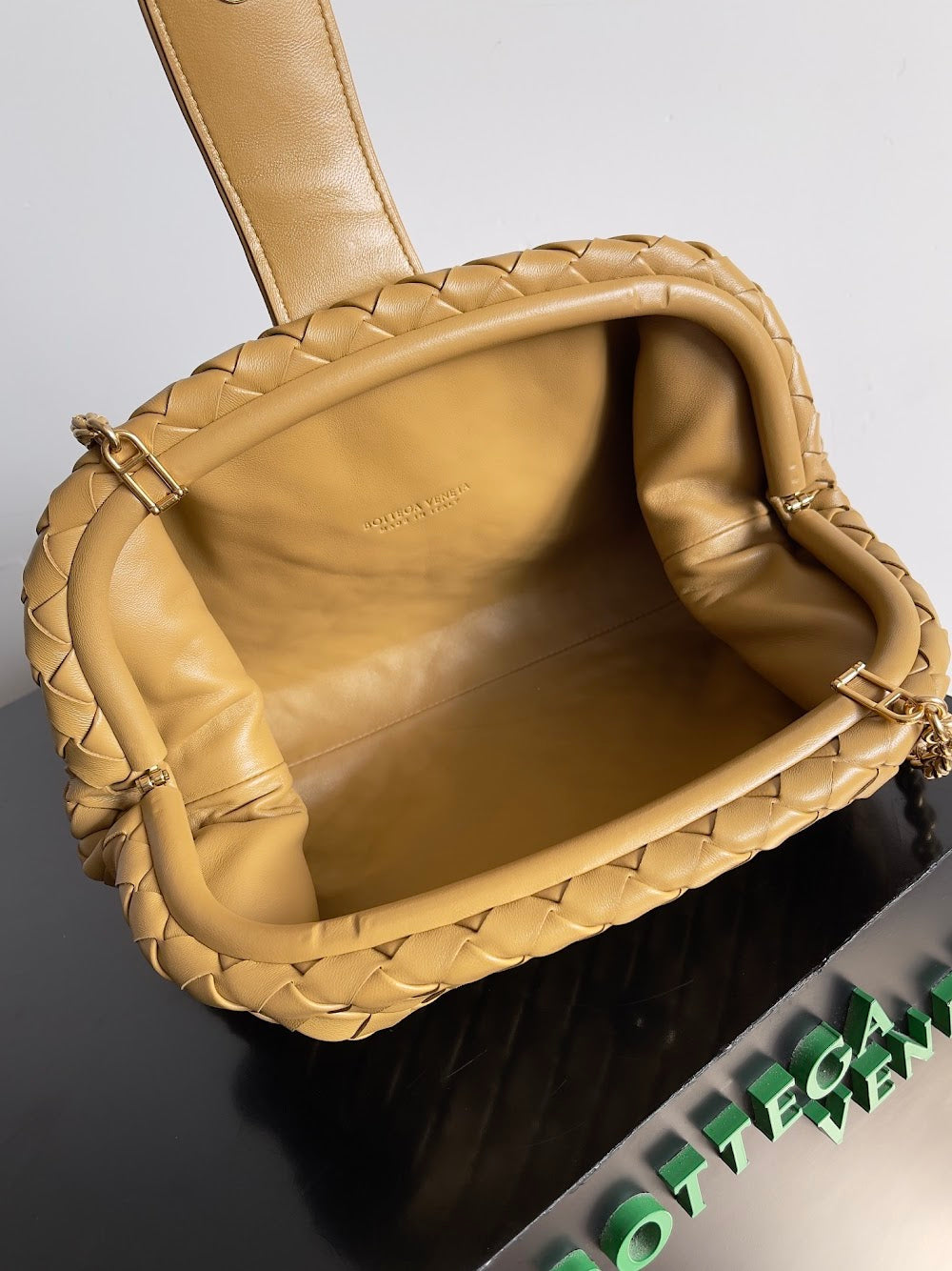 Ezyycart Bags Bottegan Luxury Bag --91087