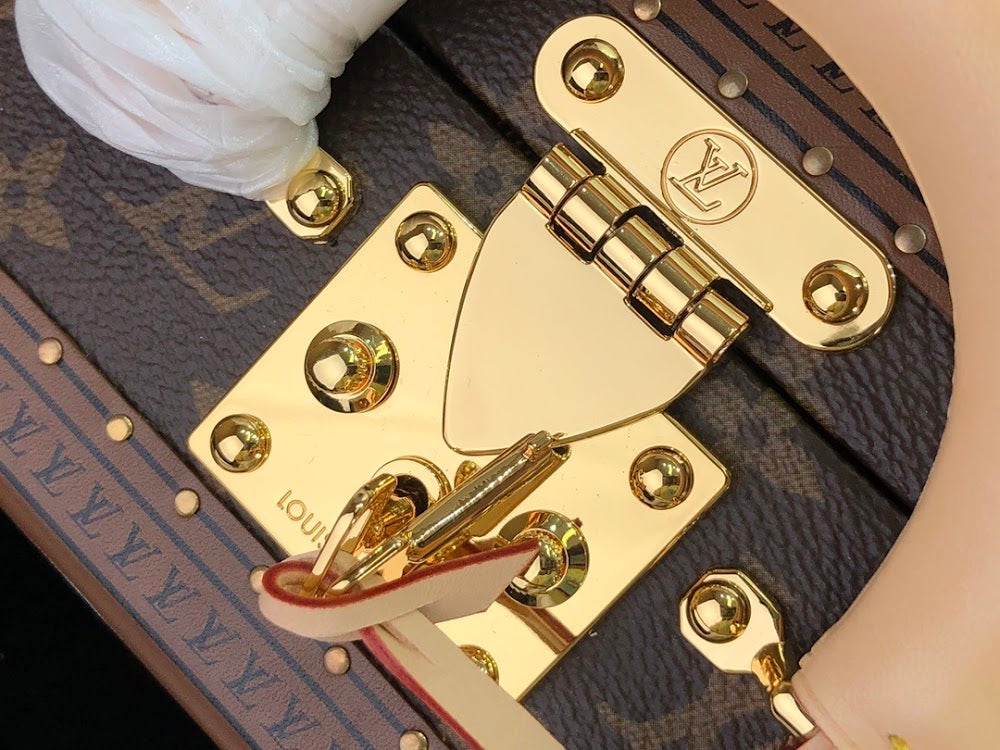 Anum Bags ln Luxury Bag --56358