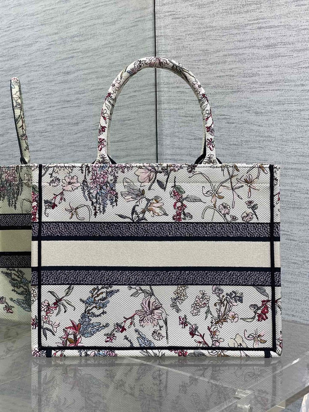 new-designer-premium-bags-nm16737