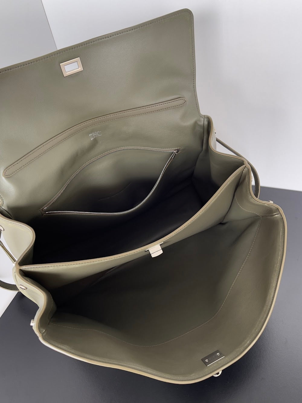 Ezyycart Bags Balenciaga Luxury Bag --110614