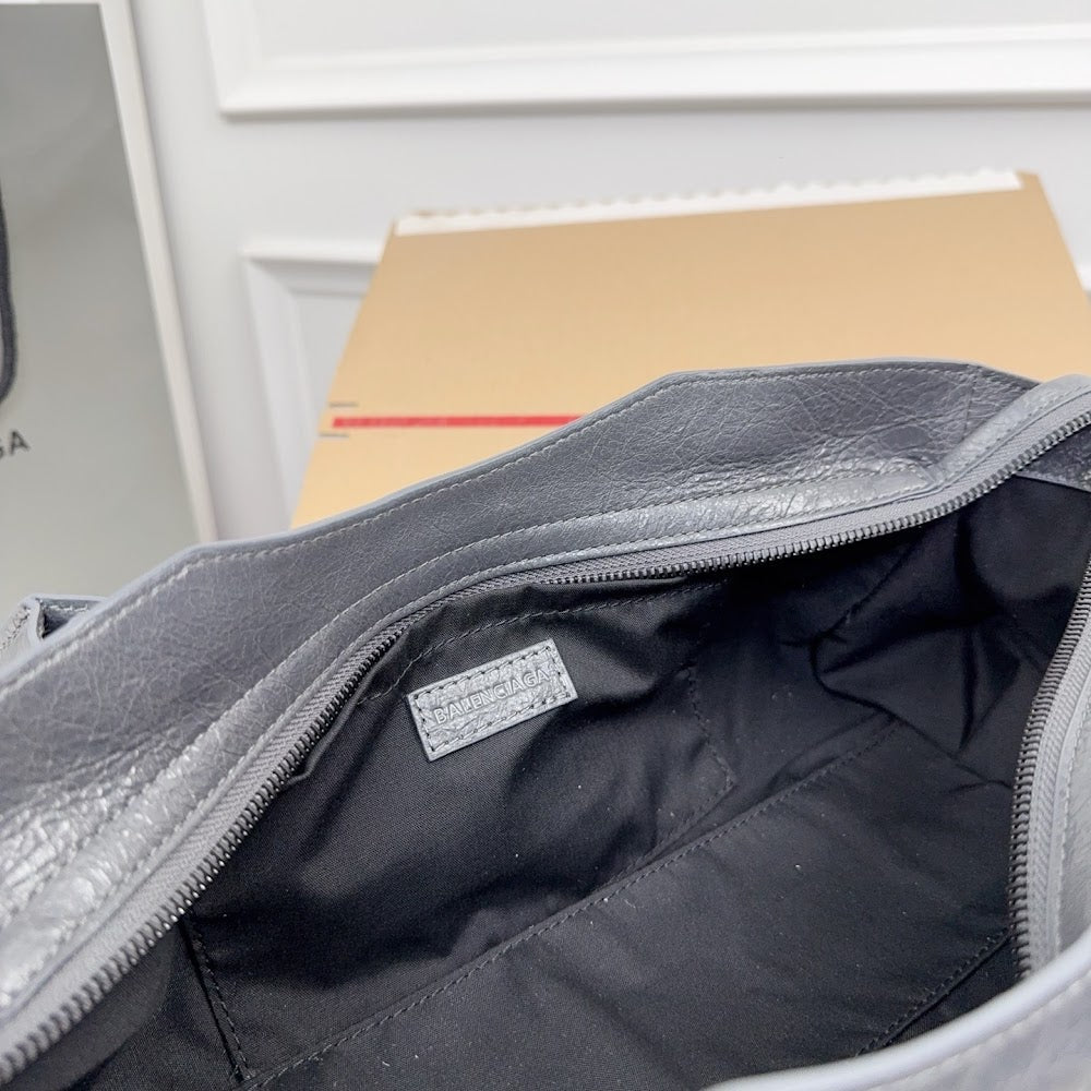 Ezyycart Bags Balenciaga Luxury Bag --111105