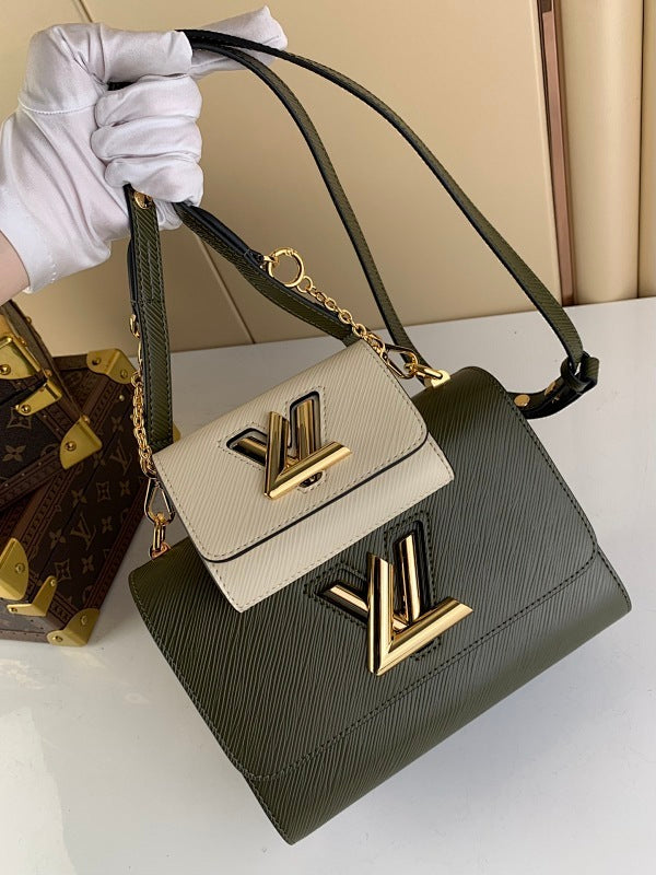Anum Bags ln Luxury Bag --60980