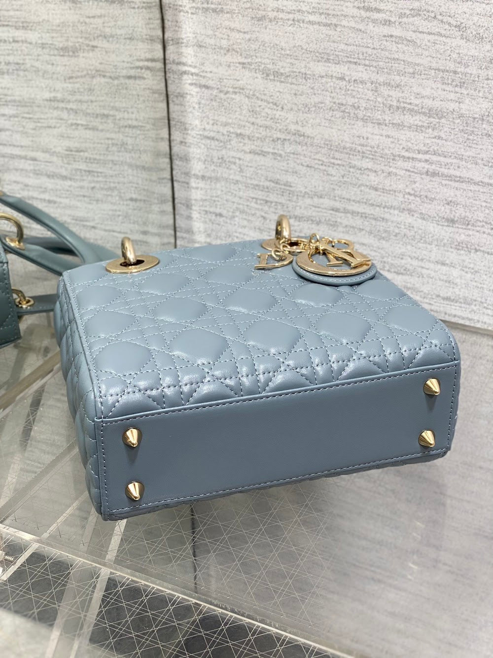 new-designer-premium-bags-nm16317