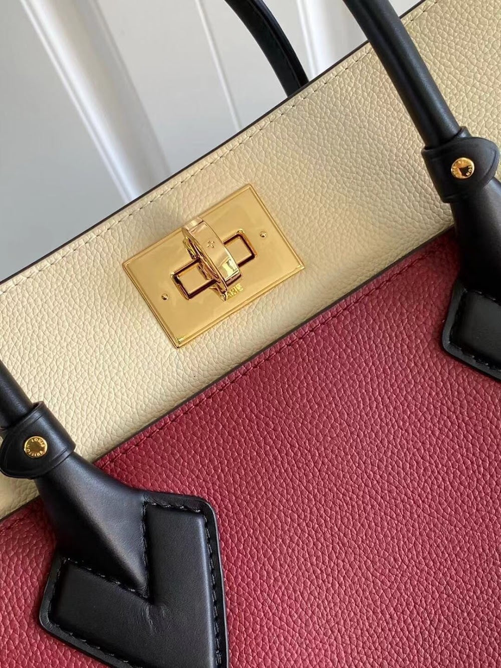 Anum Bags ln Luxury Bag --60481