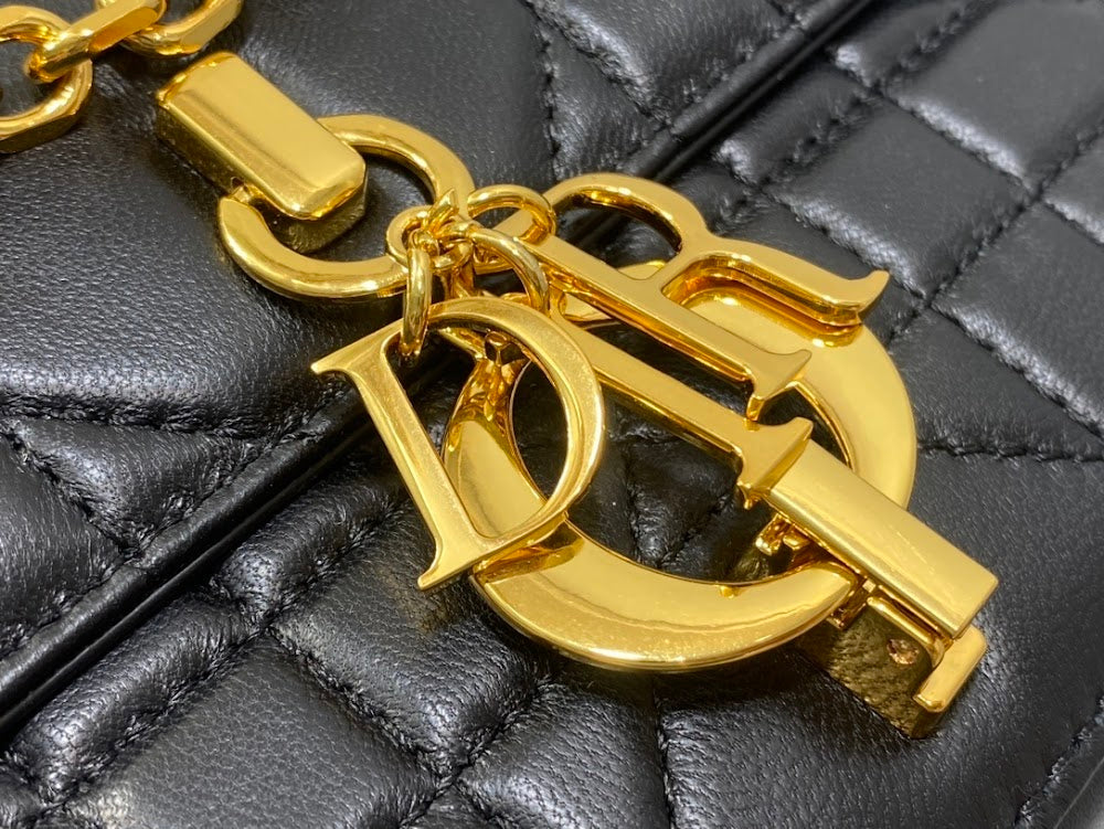 new-luxury-designer-bags-nm16096