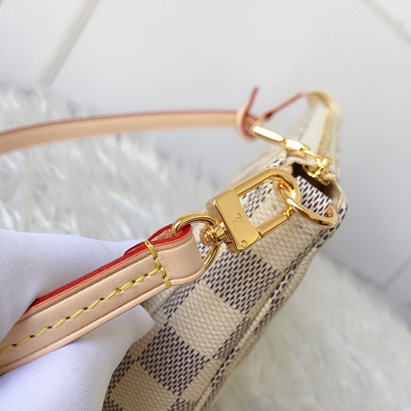 Anum Bags ln Luxury Bag --56048