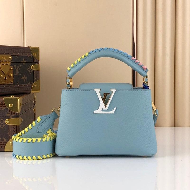 Anum Bags ln Luxury Bag --60552
