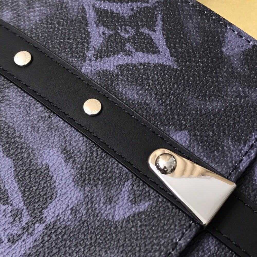 Anum Bags ln Luxury Bag --60032