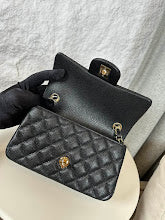 new-luxury-designer-bags-nm6050