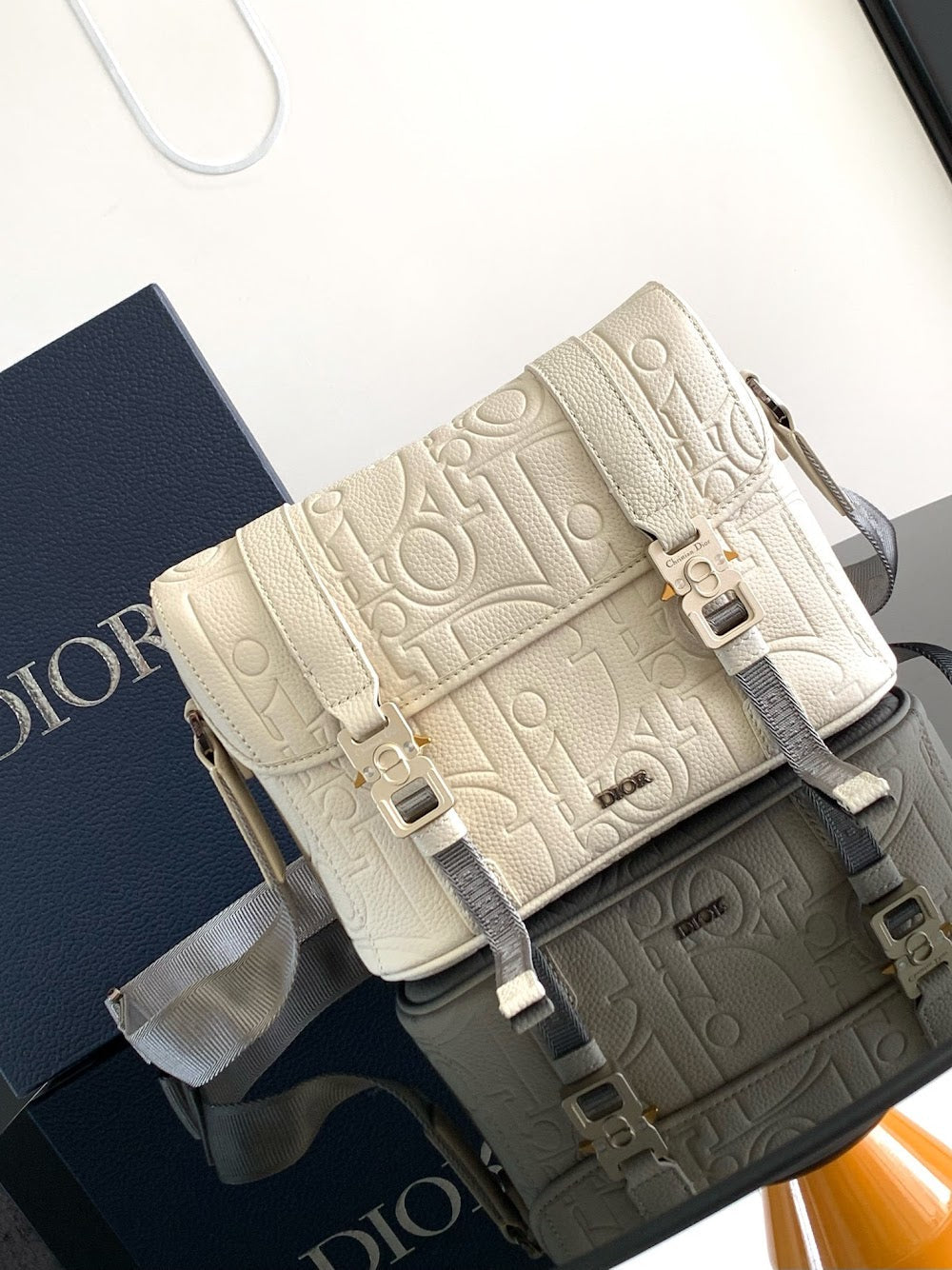 new-designer-premium-bags-nm16063