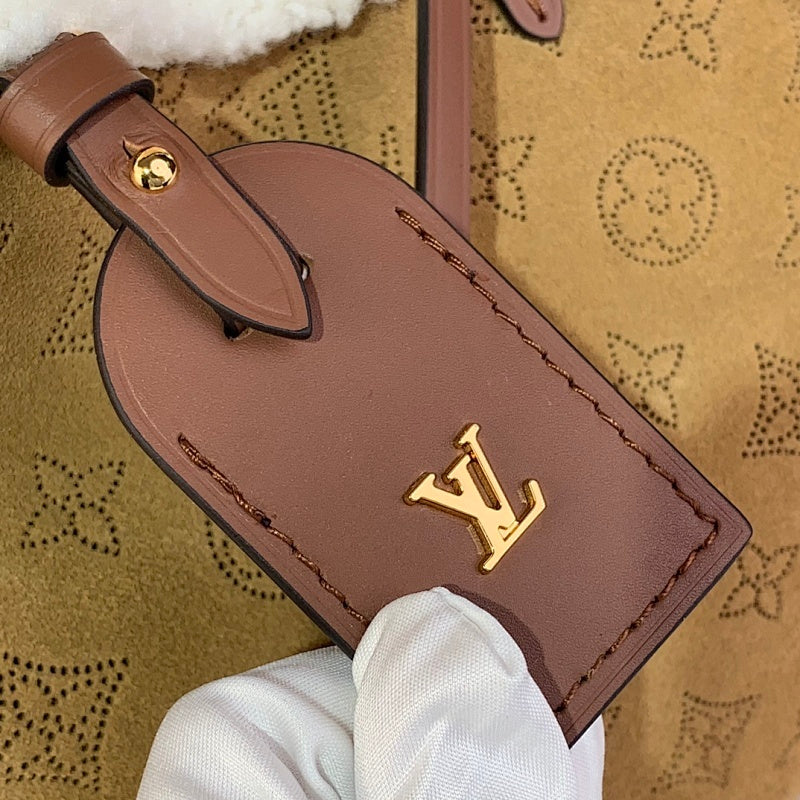 Anum Bags ln Luxury Bag --57796