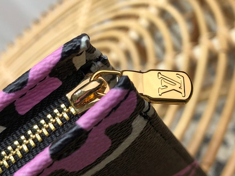 Anum Bags ln Luxury Bag --60350