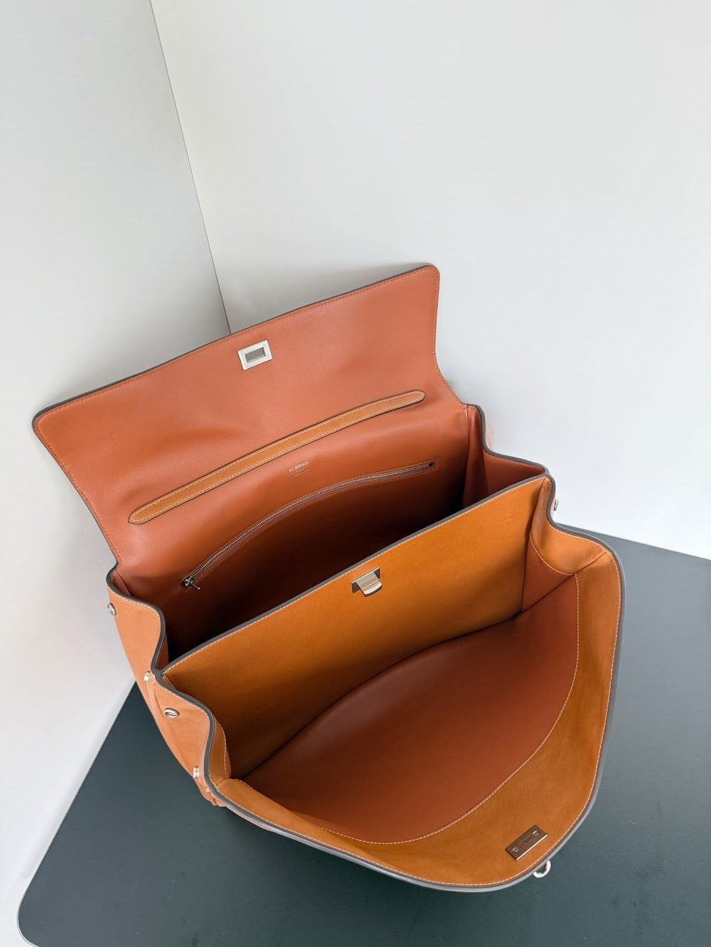 Ezyycart Bags Balenciaga Luxury Bag --111602