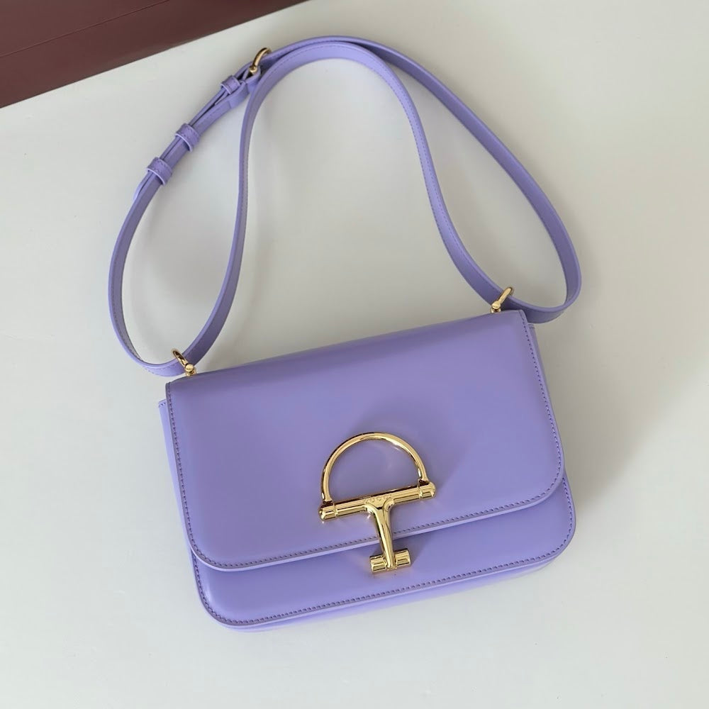 new-luxury-designer-bags-nm18302