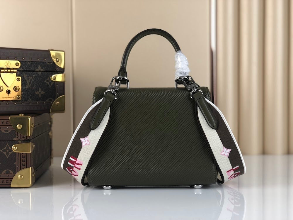 Anum Bags ln Luxury Bag --60727