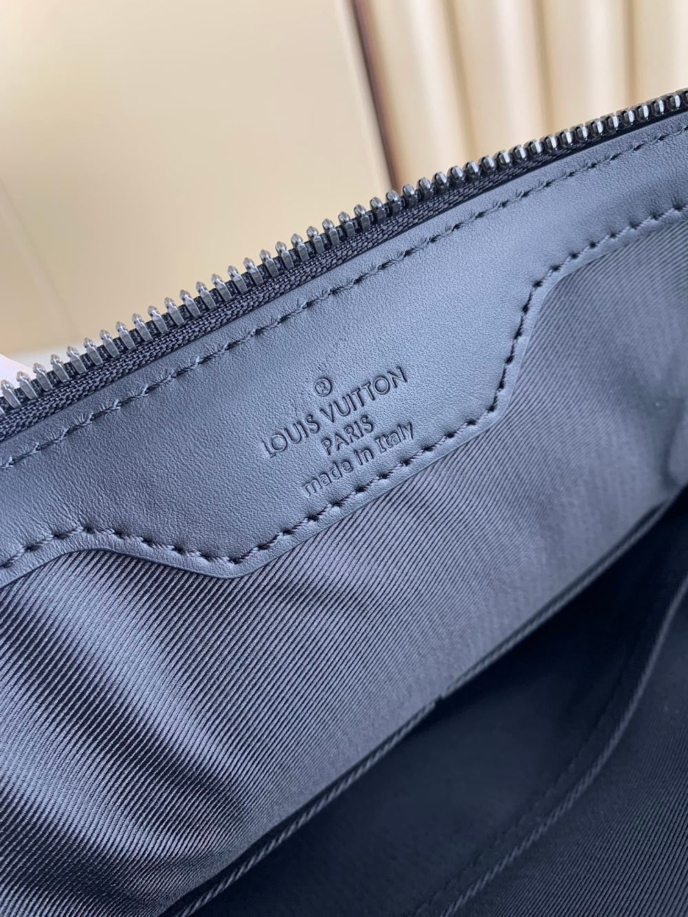 Anum Bags ln Luxury Bag --60917