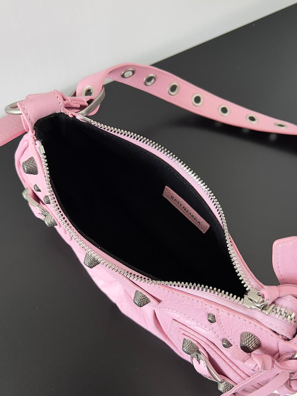 Ezyycart Bags Balenciaga Luxury Bag --111161