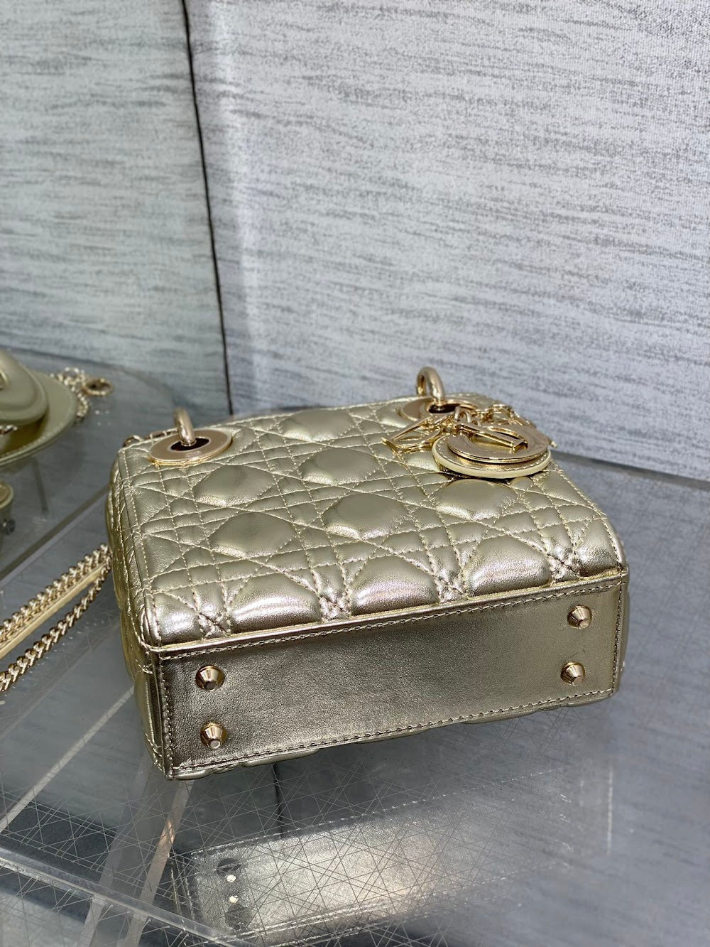 new-luxury-designer-bags-nm16467