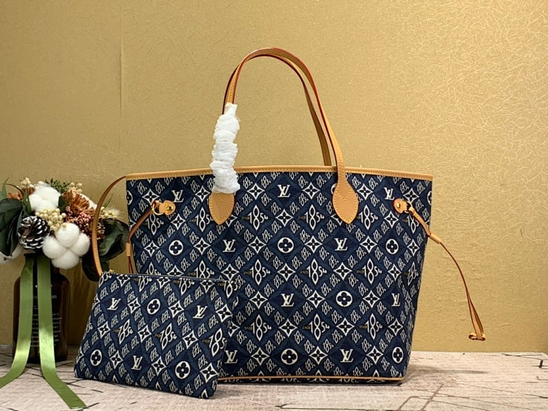 Anum Bags ln Luxury Bag --60010