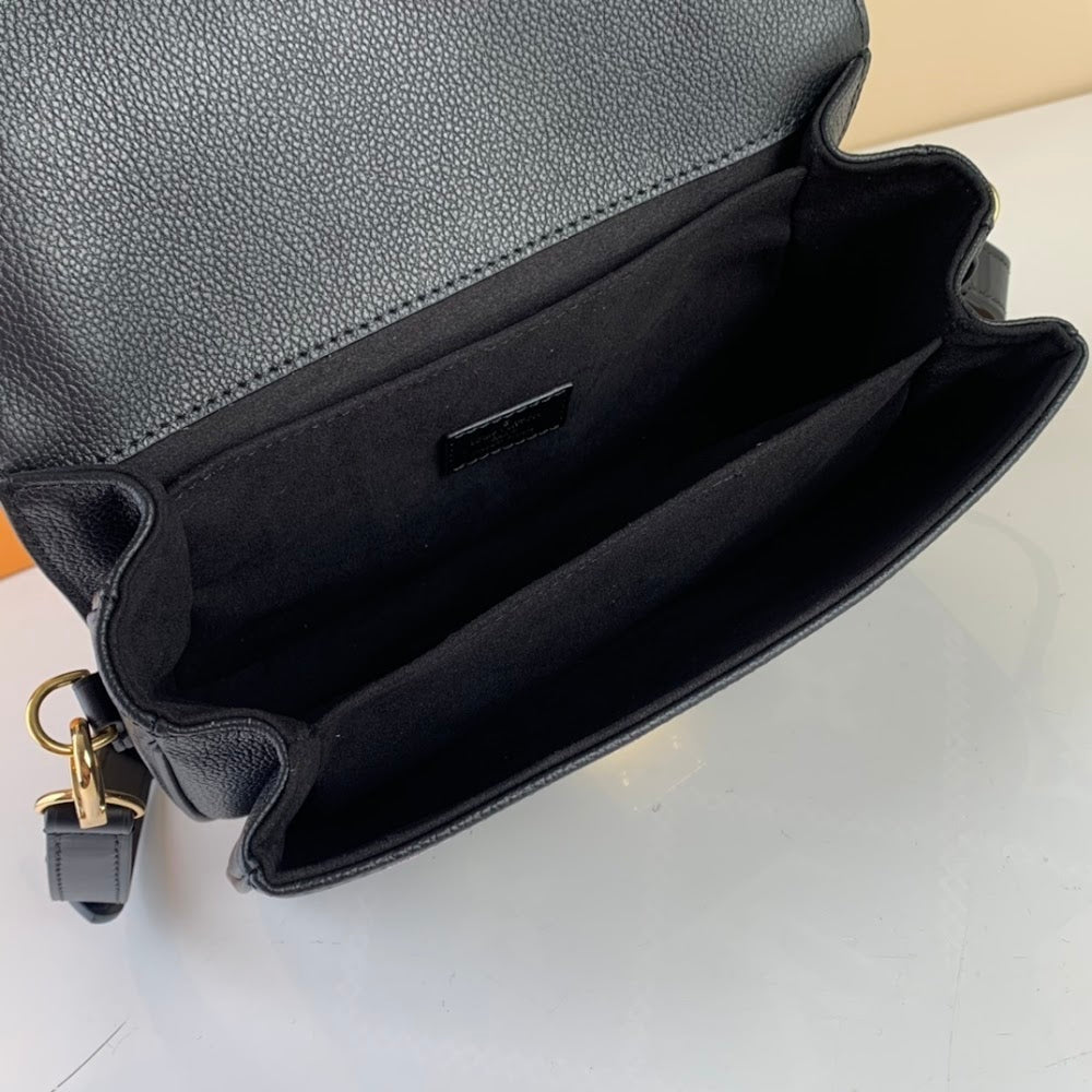 Anum Bags ln Luxury Bag --60792